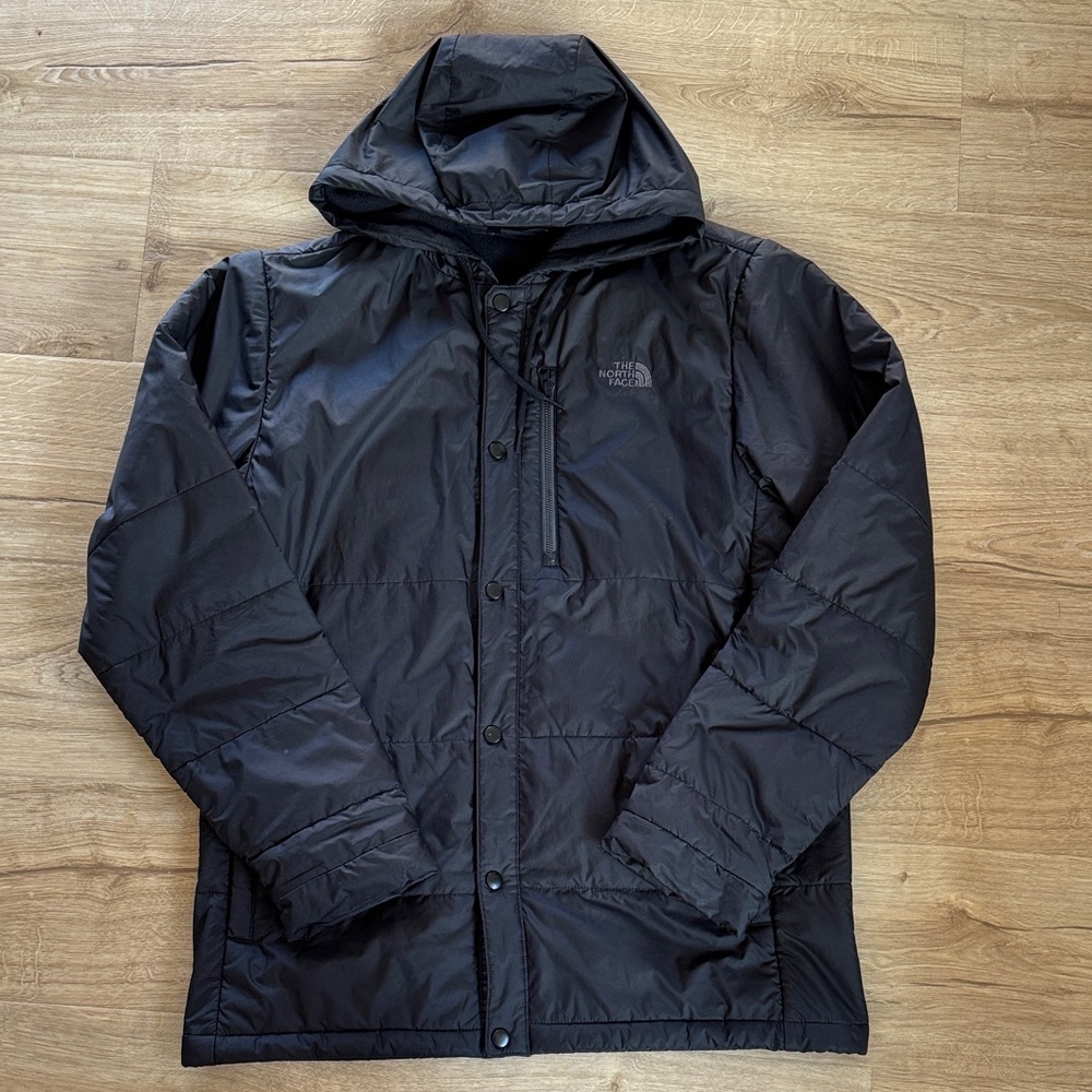 Men’s north face light puffer black sz medium
